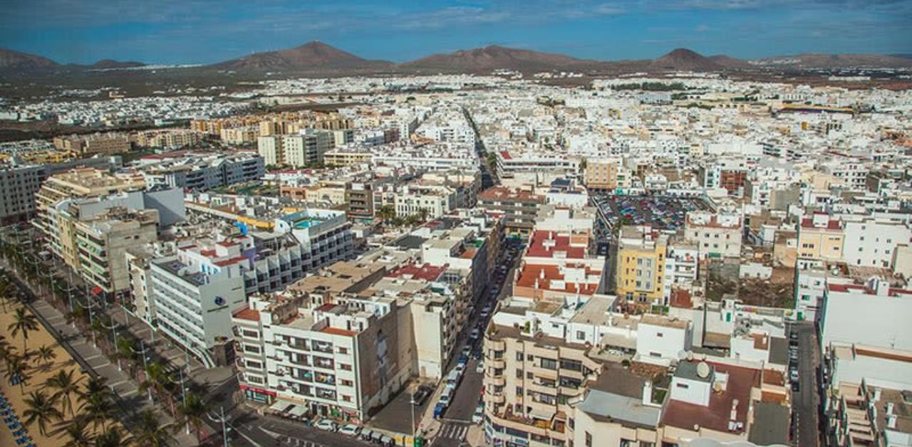 Monarch Air Lanzarote Office in Spain